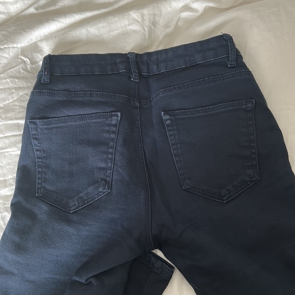 jeans - Picture 2 of 3